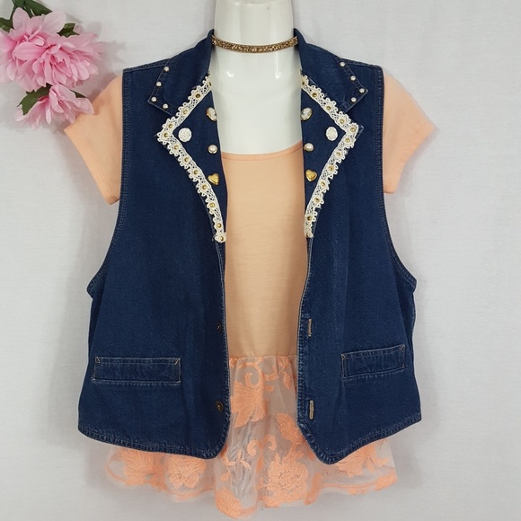 Dreams Jackets & Blazers - Vintage Dreams Cameo Pearl Heart Jean Vest S
